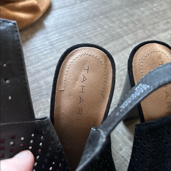 Shoe bundle - Picture 2 of 4